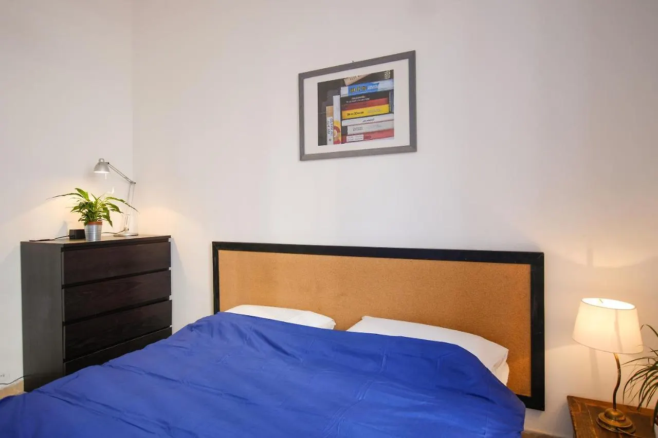 Spacious Apartment With Big Terrace At Colosseum Rome