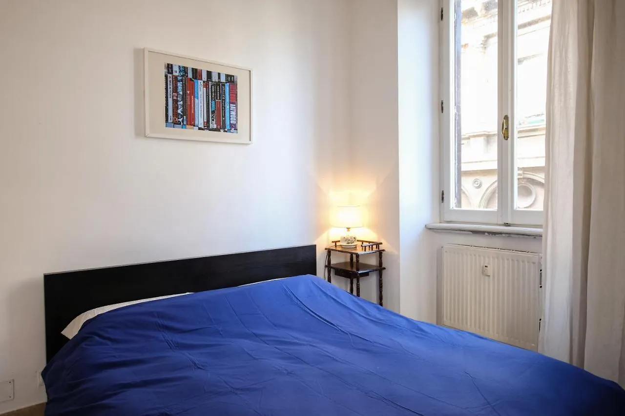 Spacious Apartment With Big Terrace At Colosseum Rome